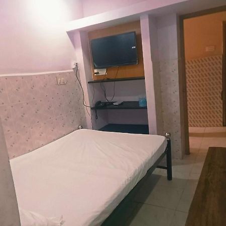 Spot On Sri Krish Hotel Vellore Extérieur photo