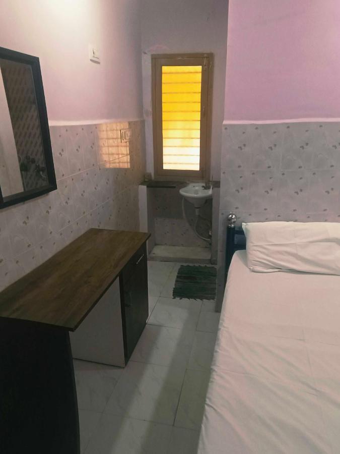 Spot On Sri Krish Hotel Vellore Extérieur photo
